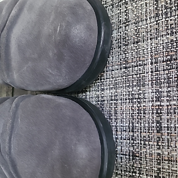 Earth Denali Aspect grey suede boot size 8 - Picture 4 of 4